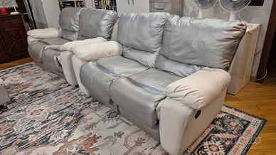 2 Divani reclinabili 