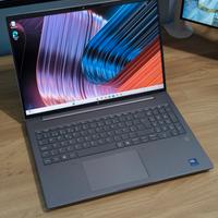 HP ZBook Power 16 G11 -64GB RAM Intel Ultra 7 155H