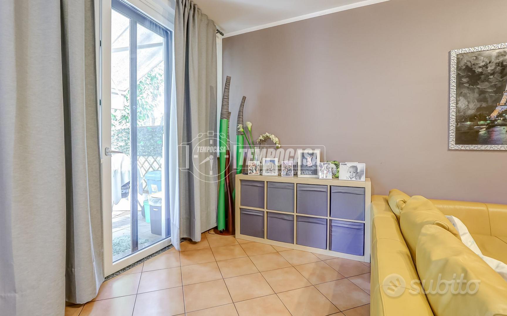 Appartamento – Somma Lombardo, Vira - Altro