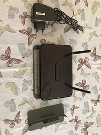 Netgear DGN2200M  Modem router wifi ADSL2+ Mobile