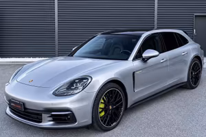 Porsche Panamera 4 E-Hybrid Sport Turismo 462 CV