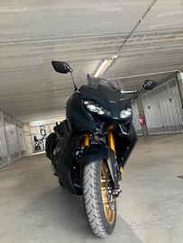 Yamaha TMAX 560 Tech Max