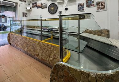 Bancone/vetrina per esposizione dolci