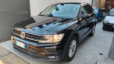 Volkswagen Tiguan 2.0 TDI SCR DSG Business km 59.0