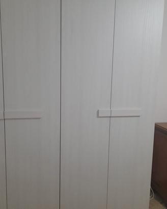 Armadio nuovo pochissimo usato