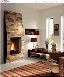 Camino caminetto Clam Pivot con rivestimento Onda