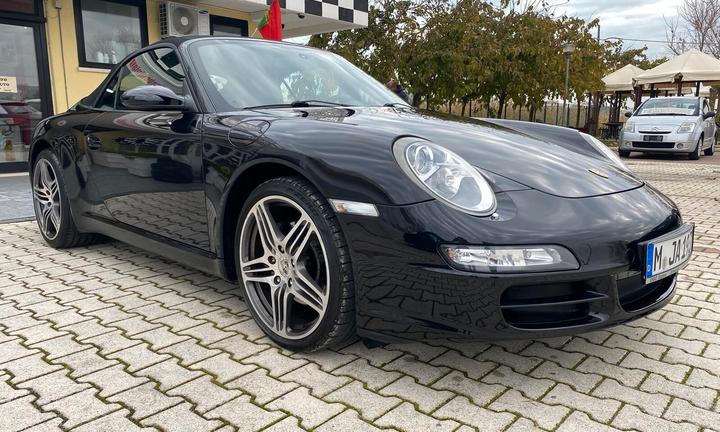 Porsche 911 Carrera Cabriolet