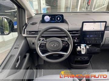 HYUNDAI Staria 2.2 AT AWD 9 posti