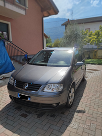 Touran I 2005 2.0 tdi Highline 140cv - 7 POSTI