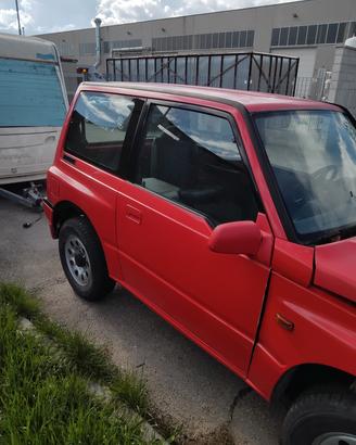 SUZUKI  VITARA ANNO 1999 CAMBIO MANUALE