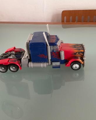 Transformer Optimus prime
