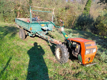 Motocoltivatore Goldoni con carrello trazionato