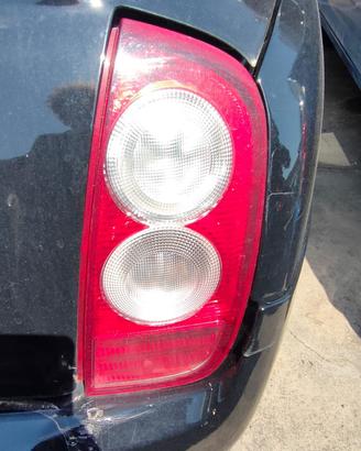 NISSAN MICRA CABRIO 2006 STOP POSTERIORE SX/DX