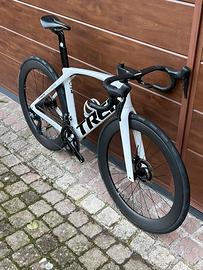 TREK MADONE DISC FACTORY TG M
