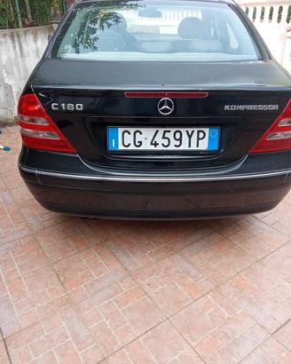 Mercedes-Benz c 180