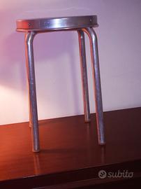 sgabello Rotondo vintage in alluminio inossidabile