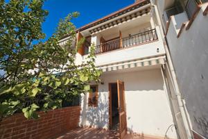 Giardino delle Mimose, villetta con giardino