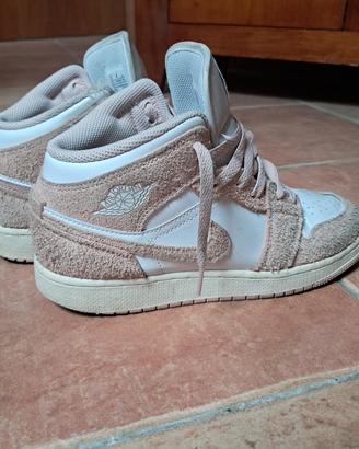 Jordan camoscio Rosa 37.5