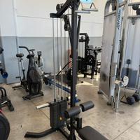 Lat machine pulley