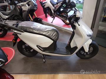 Honda CUV.E scooter elettrico