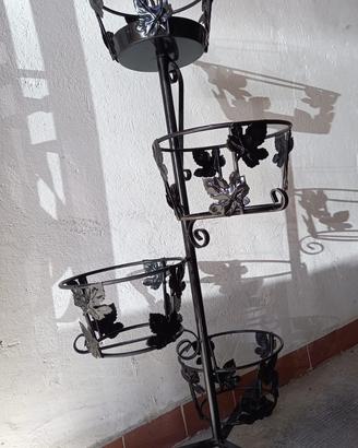 Portavasi con rotelle