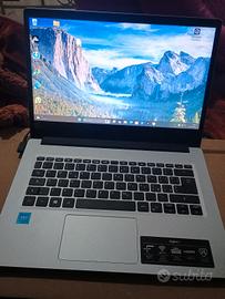 PC portatile, notebook Acer aspire 1  64 gb