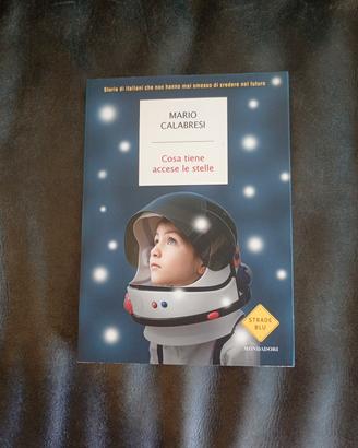 Libro Cosa tiene accese le stelle di M. Calabresi