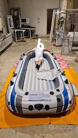 Gommone gonfiabile
