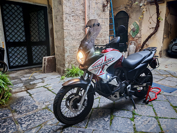 Honda Transalp 700