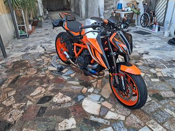 KTM Superduke 1290R  3.0