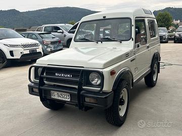 Suzuki SJ 413