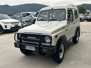 Suzuki SJ 413