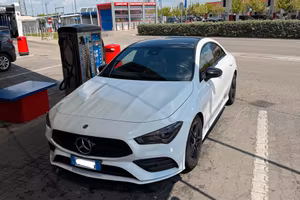 Mercedes cla200