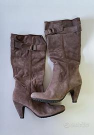 Stivali camoscio marrone num.37 Barbara Bucci