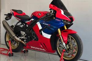 Honda CBR 1000 RR-R SP - 2021