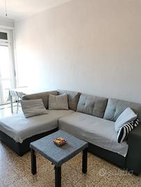 Divano letto con chaise longue