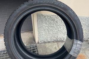 4 ruote Pirelli