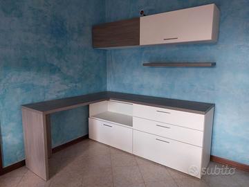 Composizione angolare soggiorno o studio