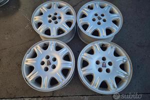 Cerchi In Lega Da 15" Per Rover 75 V6 Fori 5x100