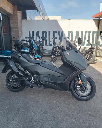 Yamaha T Max 560 - 2026