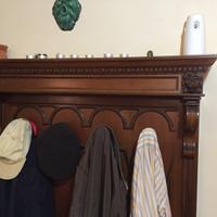 Attaccapanni in noce