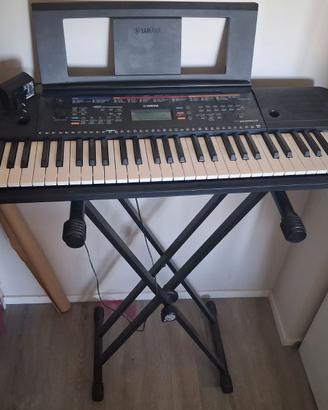 Tastiera Yamaha PRS E 263