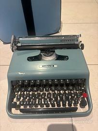 Olivetti Lettera 22 con custodia