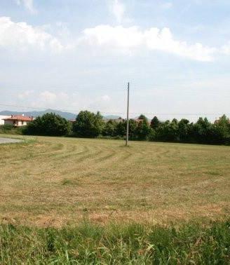 Terreno di 12150 m² a Treviolo