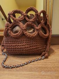 borsa mano e tracolla