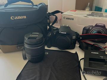 Canon EOS 1300D + borsa e accessori COME NUOVA