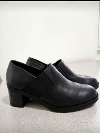 Scarpe donna in pelle n. 39