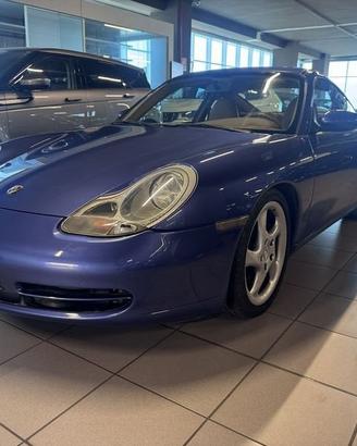 Porsche 911 Carrera