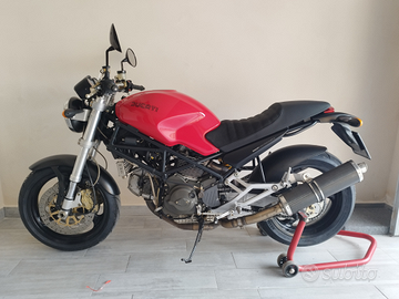 Ducati Monster 900