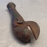 Apriscatole a forma di pesce 